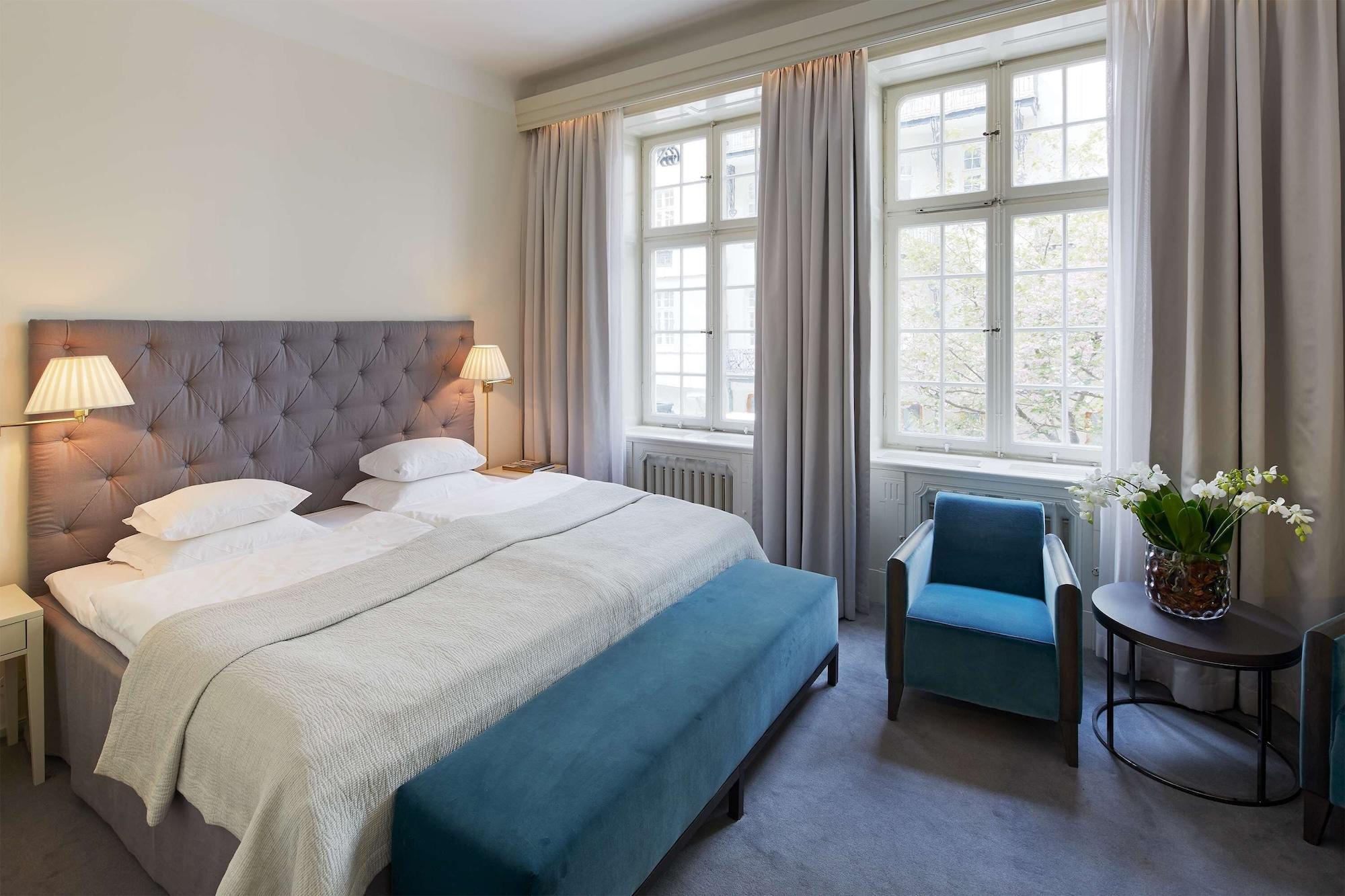 โรงแรมดิโพลแมต สต็อกโฮล์ม ภายนอก รูปภาพ A room at the hotel