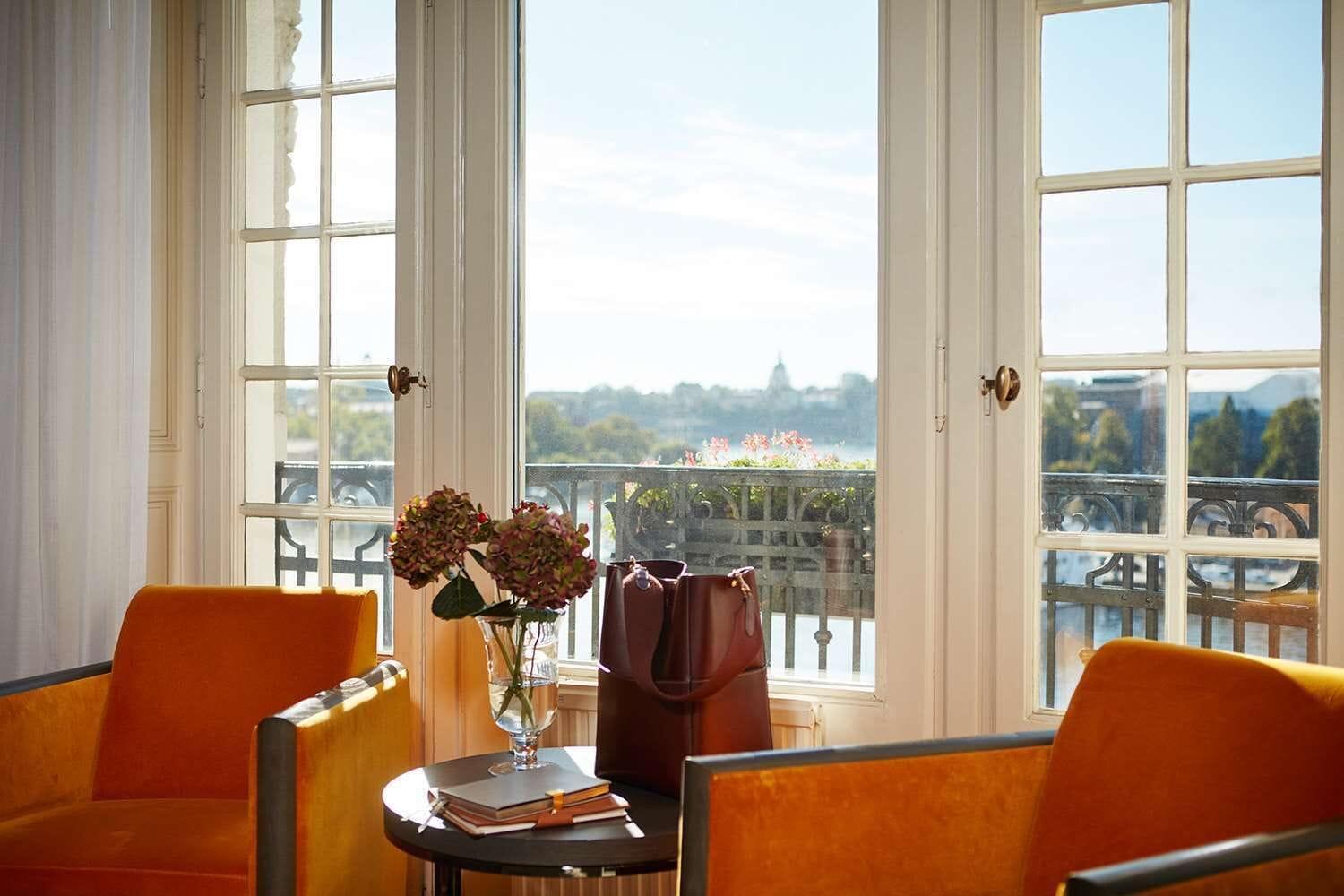 โรงแรมดิโพลแมต สต็อกโฮล์ม ภายนอก รูปภาพ A room at the Hotel de l'Europe
